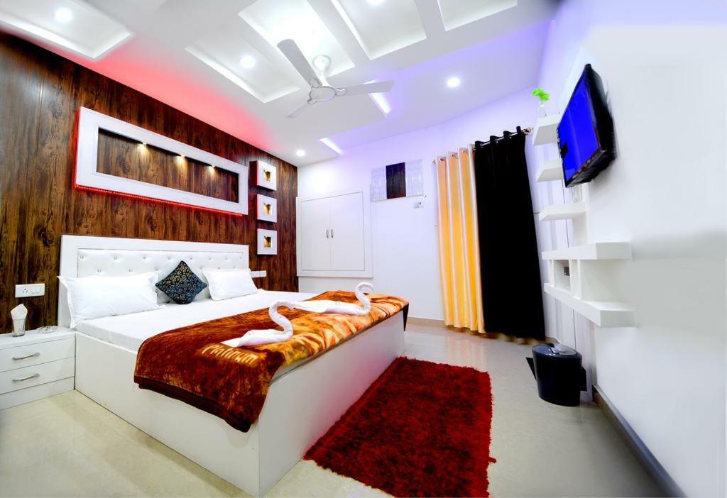 Taj Square A Luxurious Family Homestay Agra  Εξωτερικό φωτογραφία